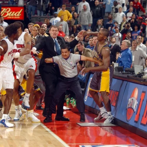 Allen Einstein/NBAE/Getty Images